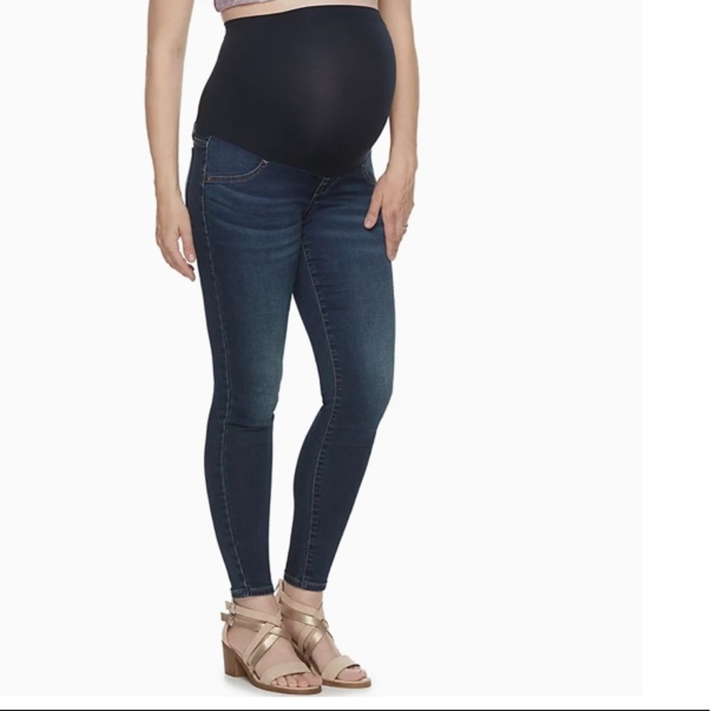 NWT Maternity Stretch Jeans